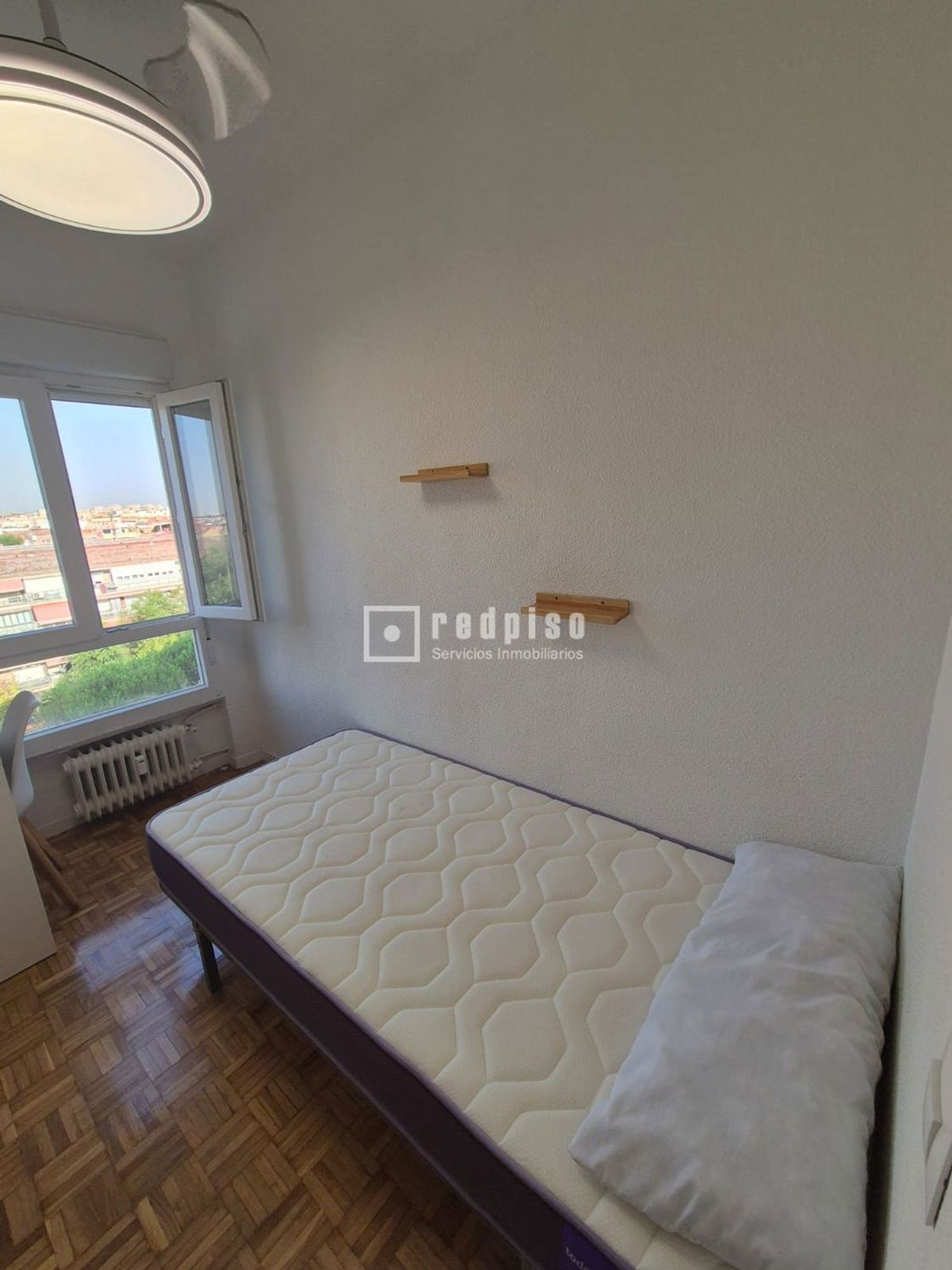 Piso en Juan de la Cierva - Foto 2
