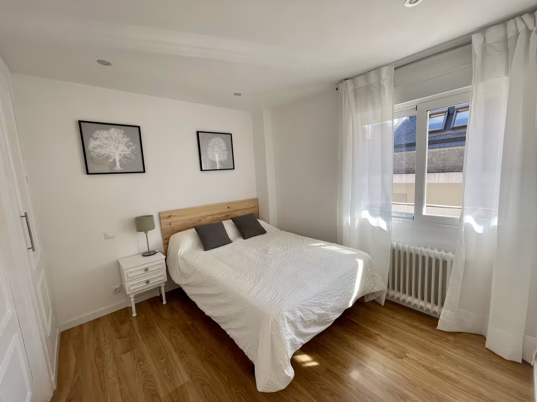 Piso en  Calle de Pedro Villar 15 - Foto 6