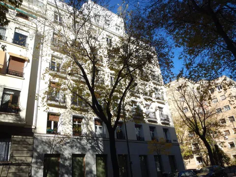 Piso en calle ferraz, 65