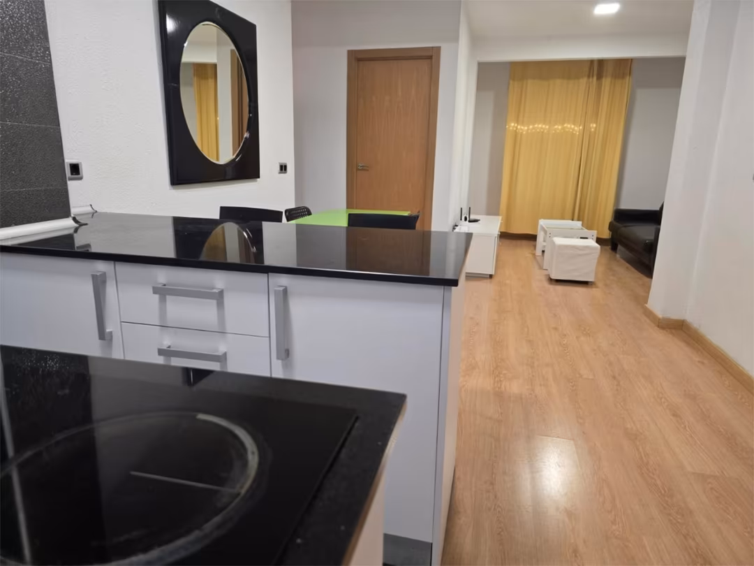 Piso en  Carrer de Sant Mateu 39 - Foto 13