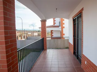 Piso en  Avenida Azalea 79 - Foto 6