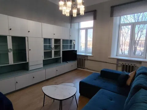 Piso en C. Esperanto, 5