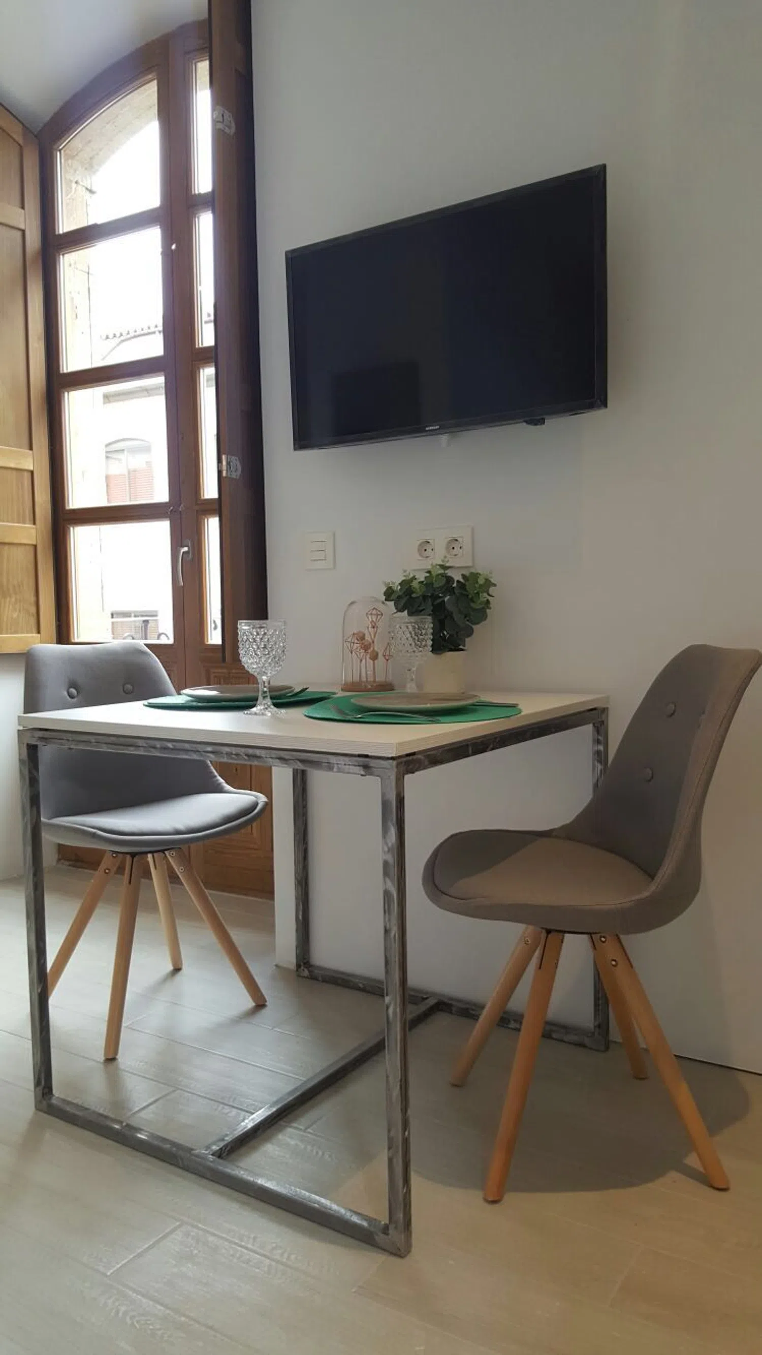 Estudio en calle Vázquez Coronado, 11 - Foto 2