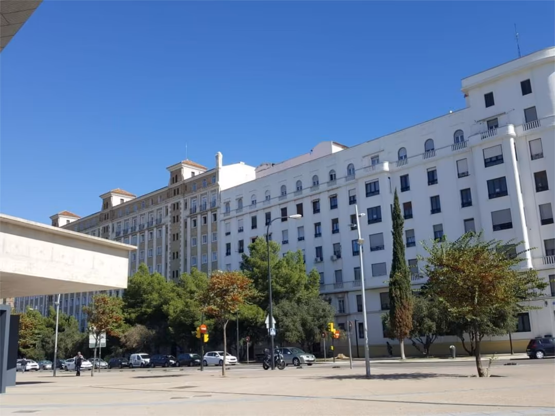 Piso en  Avenida de José Anselmo Clavé 11