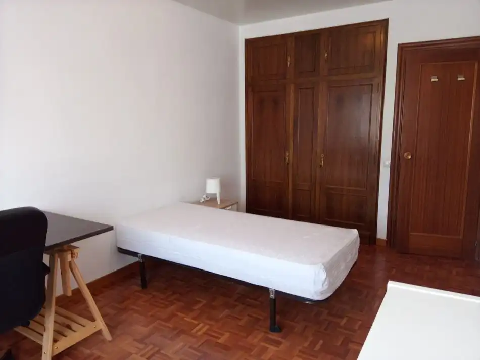Piso en  Calle de Iturrama 16 - Foto 4