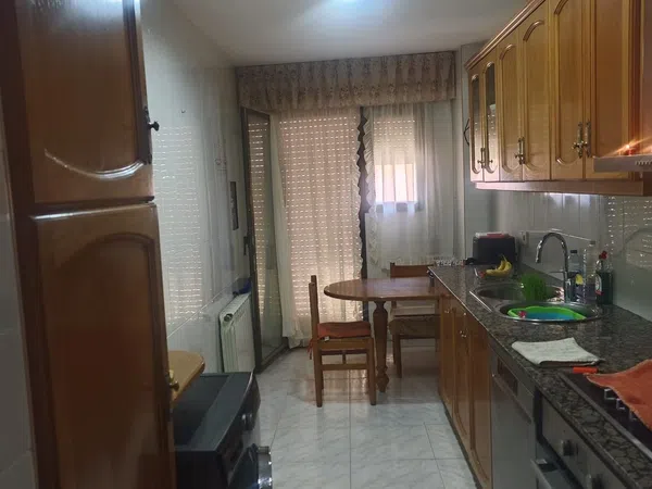 Piso en calle de Juneda, 37 - Foto 2