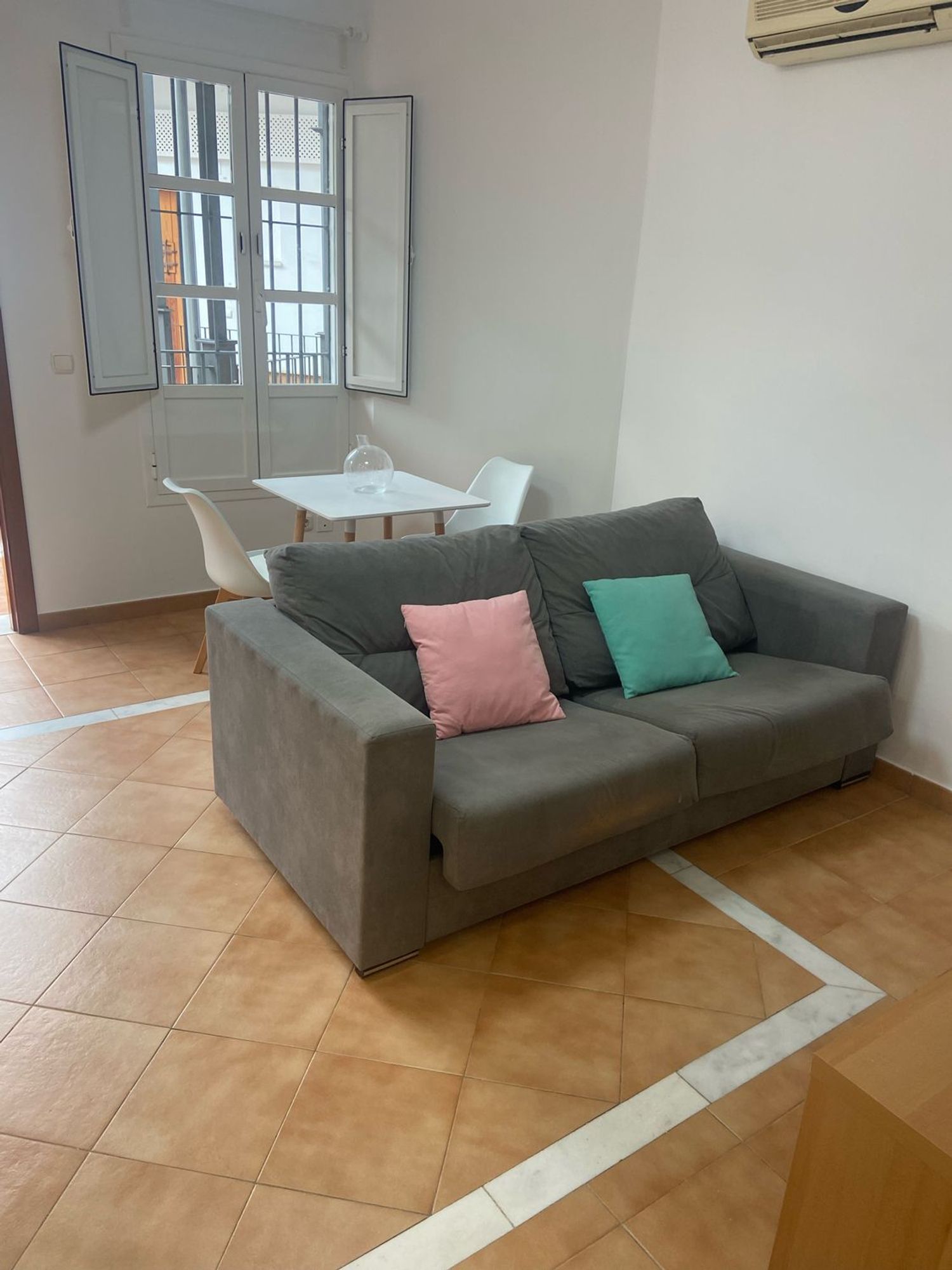 Piso en Calle Huestes, 6, Buhaira - Huerta del Rey - Foto 13