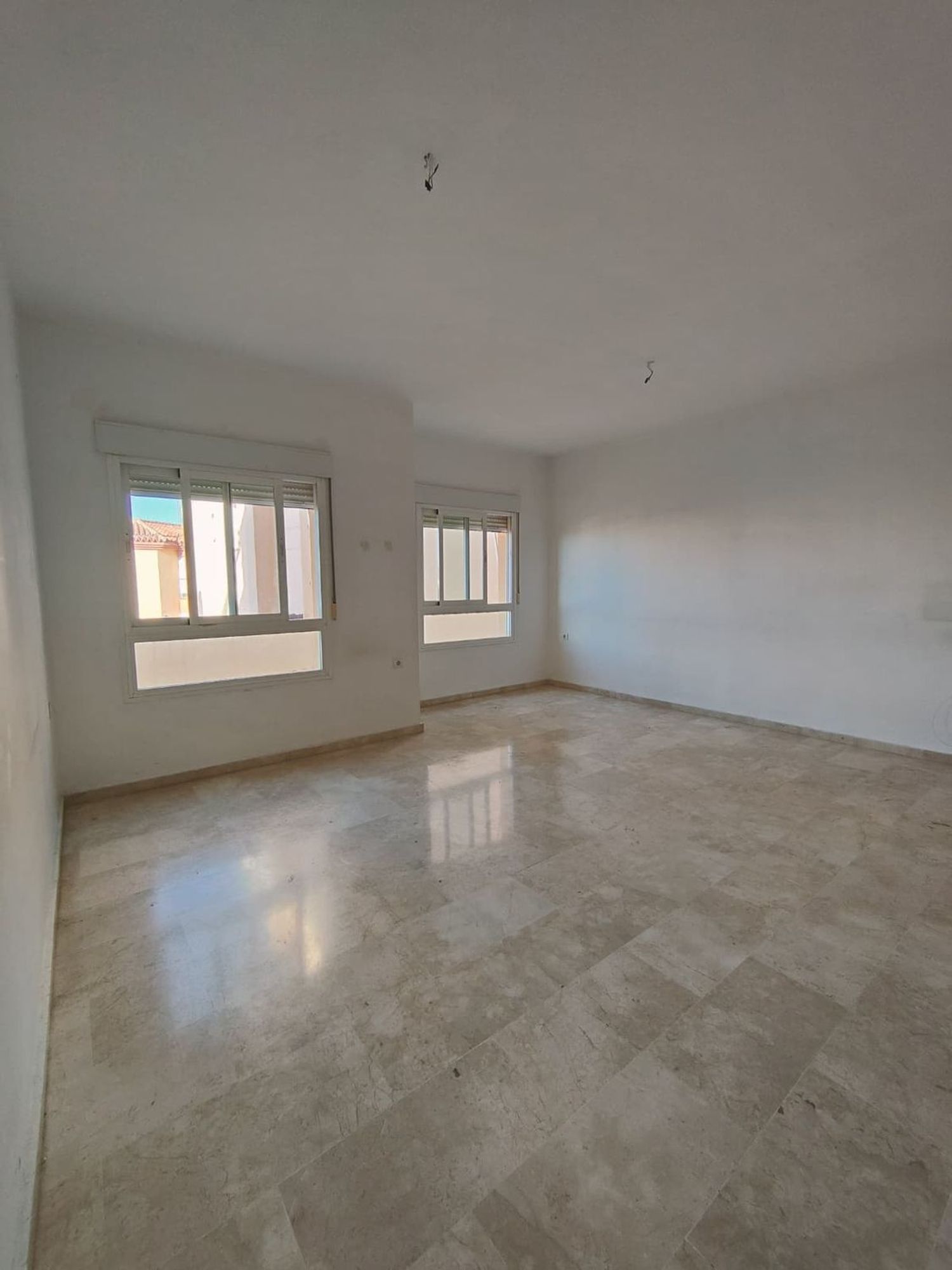 Piso en calle San Millán s/n sn - Foto 5