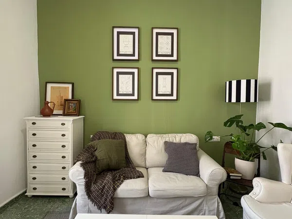 Piso en plaza del Salvador, 6