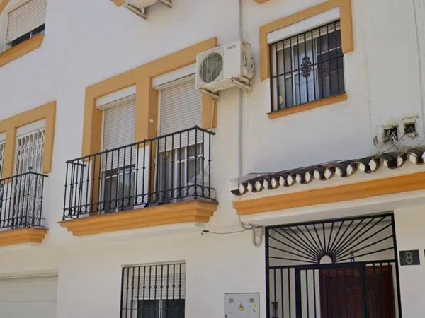 Chalet adosado en Calle Carlos Barral, 8, Camino de Antequera - Foto 1