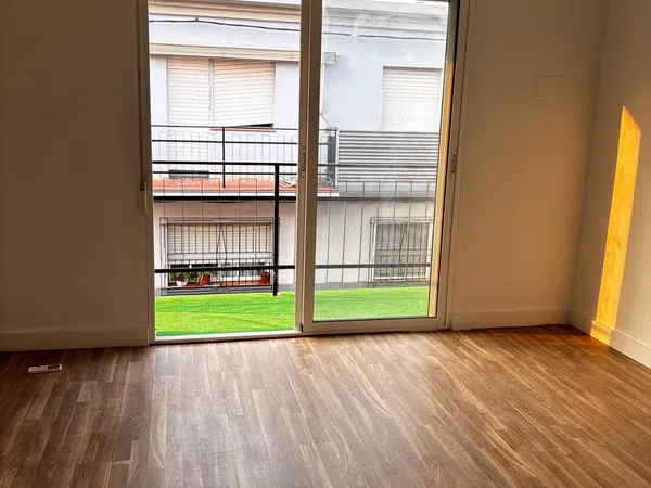 Piso en calle Nuestra Señora de la Cabeza, 5 - Foto 1