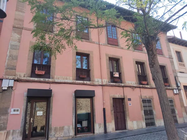 Caserón en Caserón en Avenida del Pontón, 5 - Foto 1