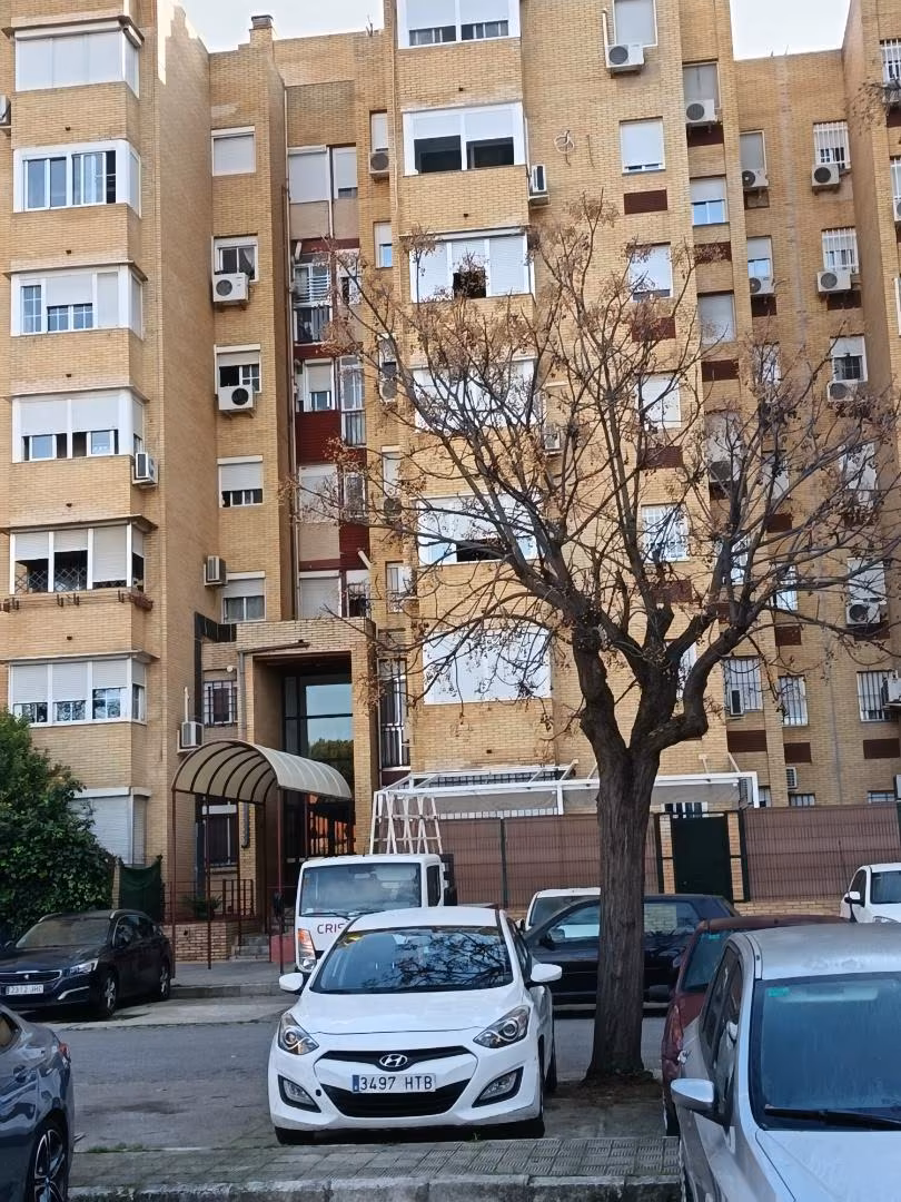 Piso en  Plaza la Viña 7