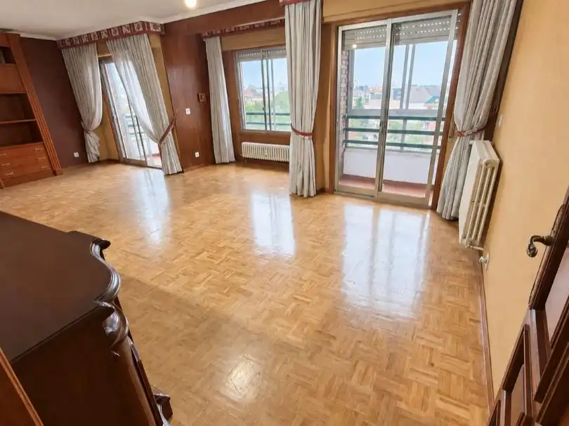 Piso en  Avenida del Padre Isla 66 - Foto 8