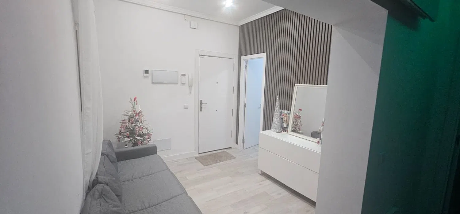 Piso en Barrio Palomeras Bajas - Foto 4