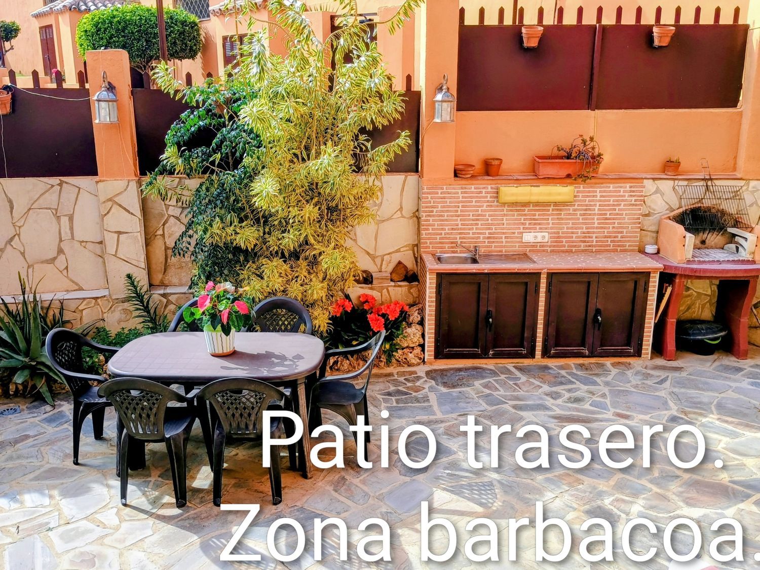 Chalet pareado en calle Pepa Flores González, 66 - Foto 10