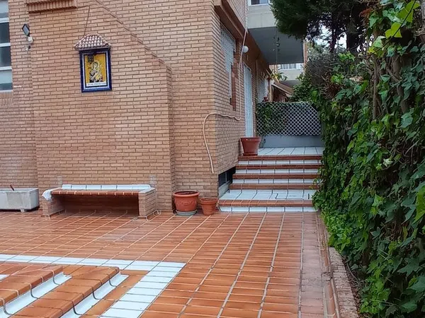 Casa o chalet independiente en Avenida de los Pinos, 12 ,, Santa María de Gracia - Foto 35
