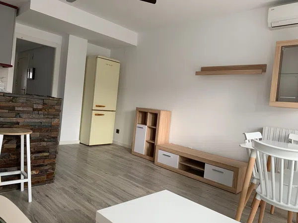 Piso en calle de la Duquesa de Villahermosa, 50 - Foto 4