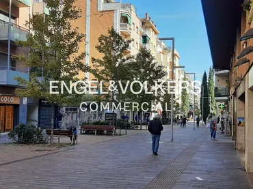 Local comercial en Sant Cugat del Vallès - Foto 3