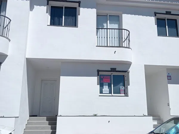 Chalet adosado en Calle General Franco, 98 - Foto 4