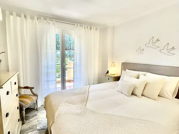 Piso en calle las Adelfas, 13