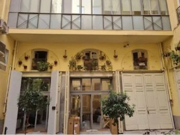 Estudio en cuesta de Santo Domingo, 5