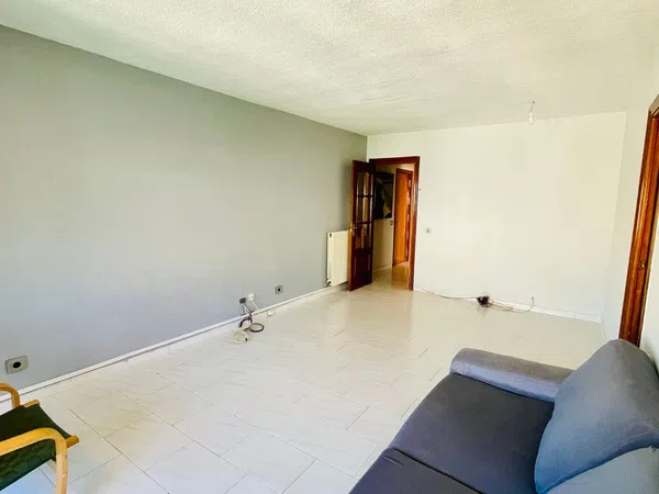 Piso en avenida Carlos V, 34 - Foto 1