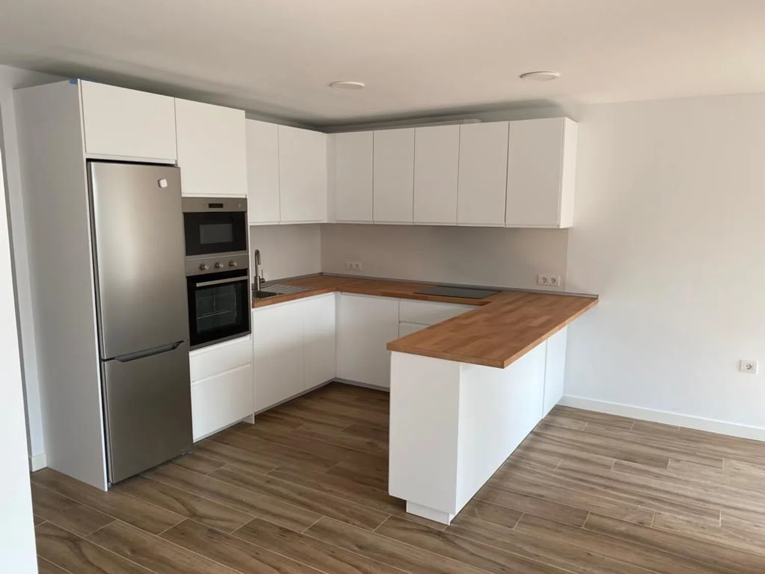 Piso en avenida de Benito Pérez Armas, 4 - Foto 3