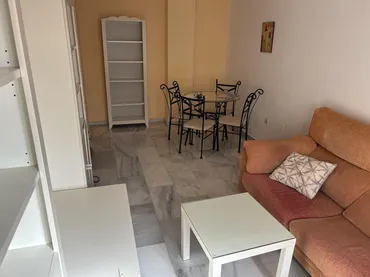 Piso en  Calle Fernandode Solis 15 - Foto 4
