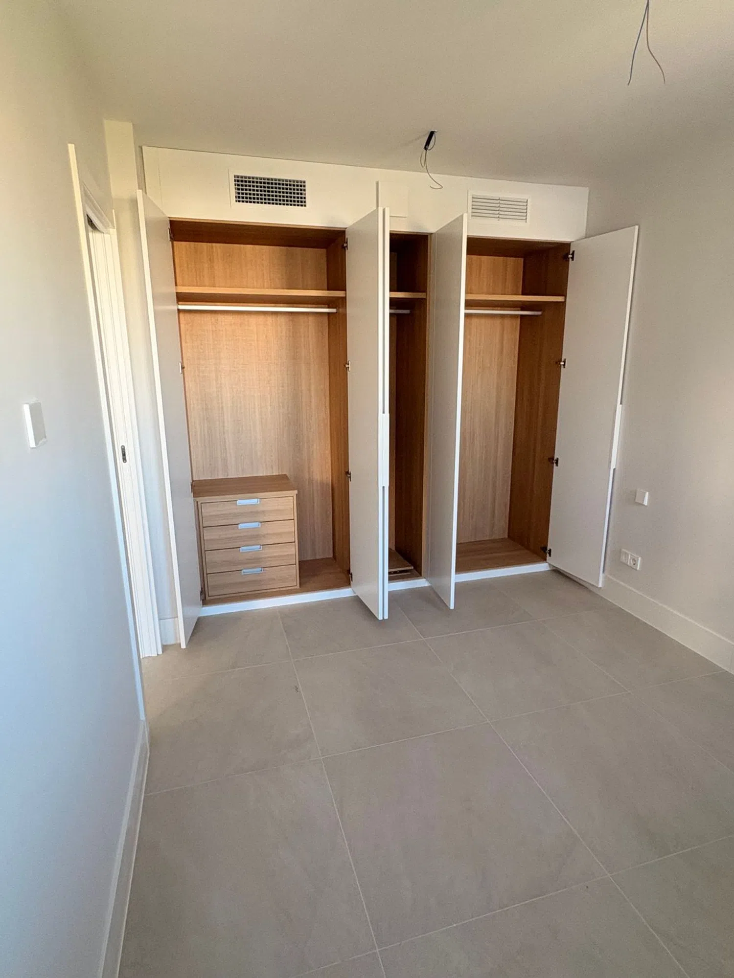 Piso en calle de Juan Esplandiú, 21 - Foto 3