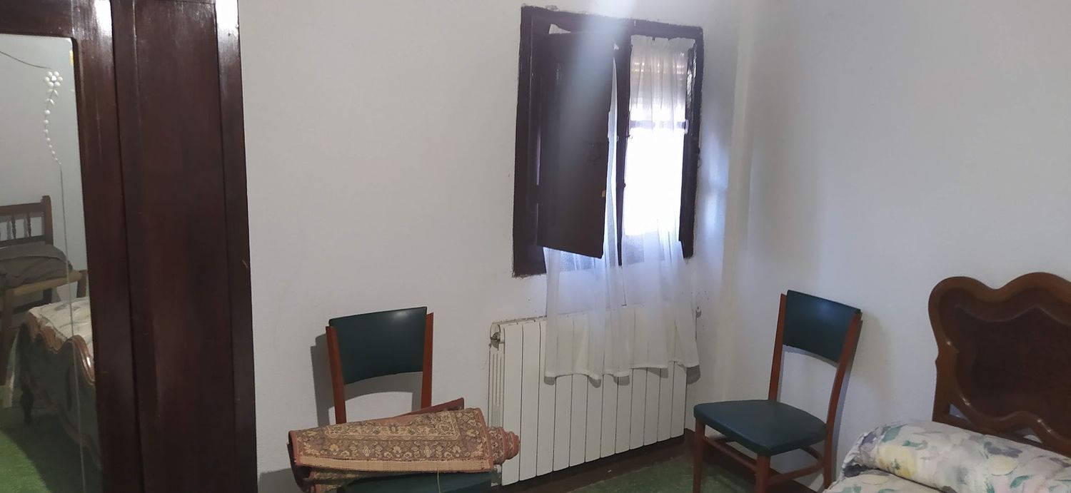 Casa de pueblo en Avenida de Lorenzo Íñiguez Yangüela, 10 - Foto 5