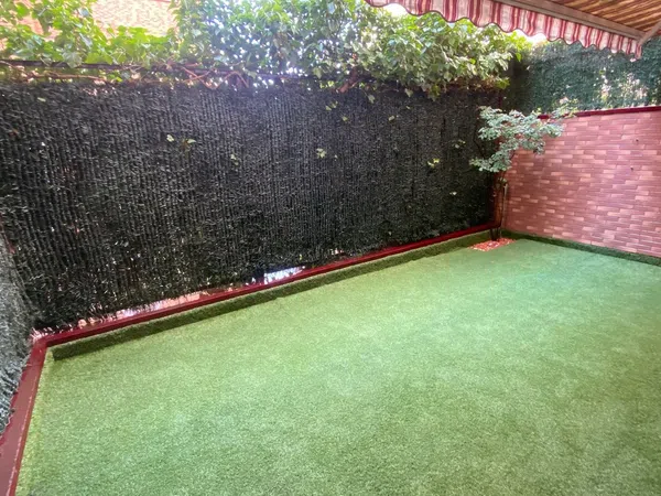 Piso en avenida de los Poblados, 105