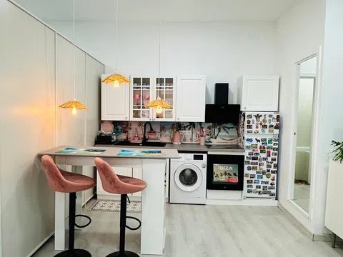 Estudio en calle les torres, 60