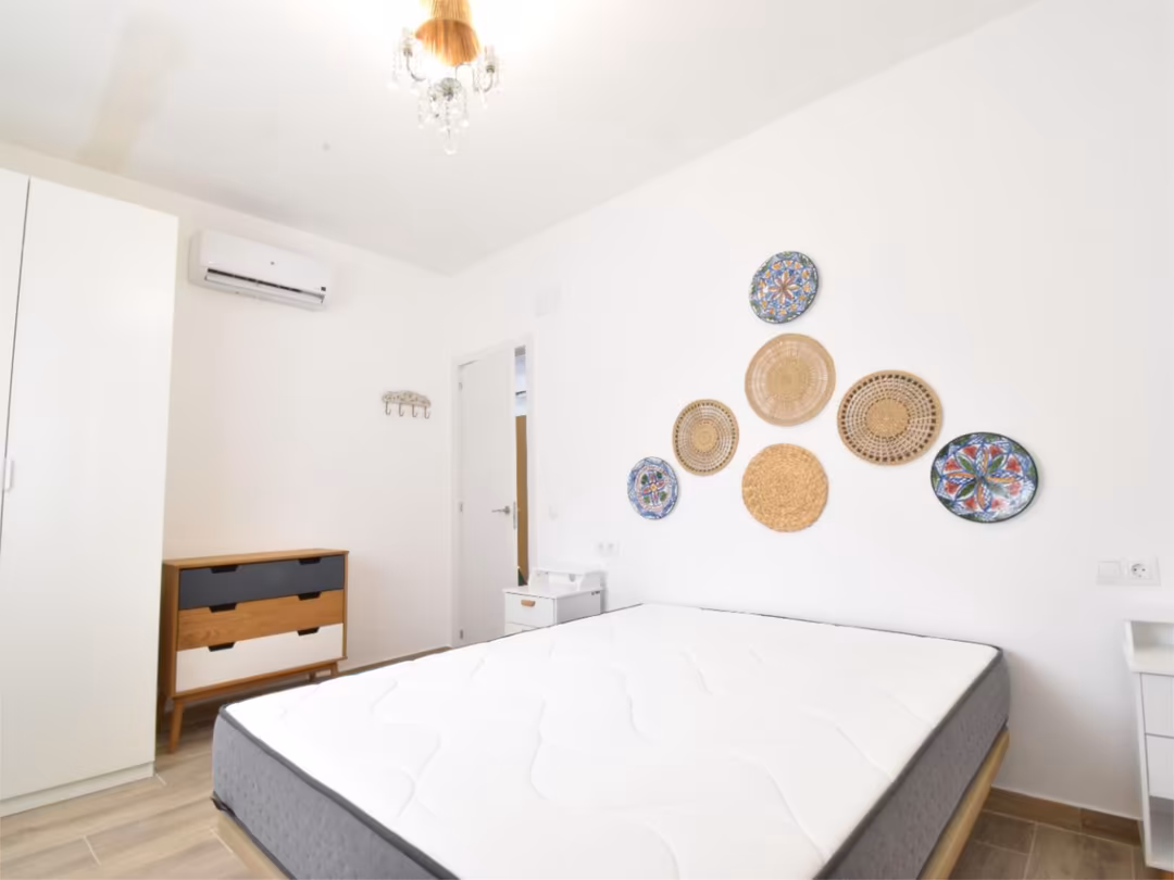 Piso en  Calle Eduardo Domínguez Ávila 1 - Foto 2