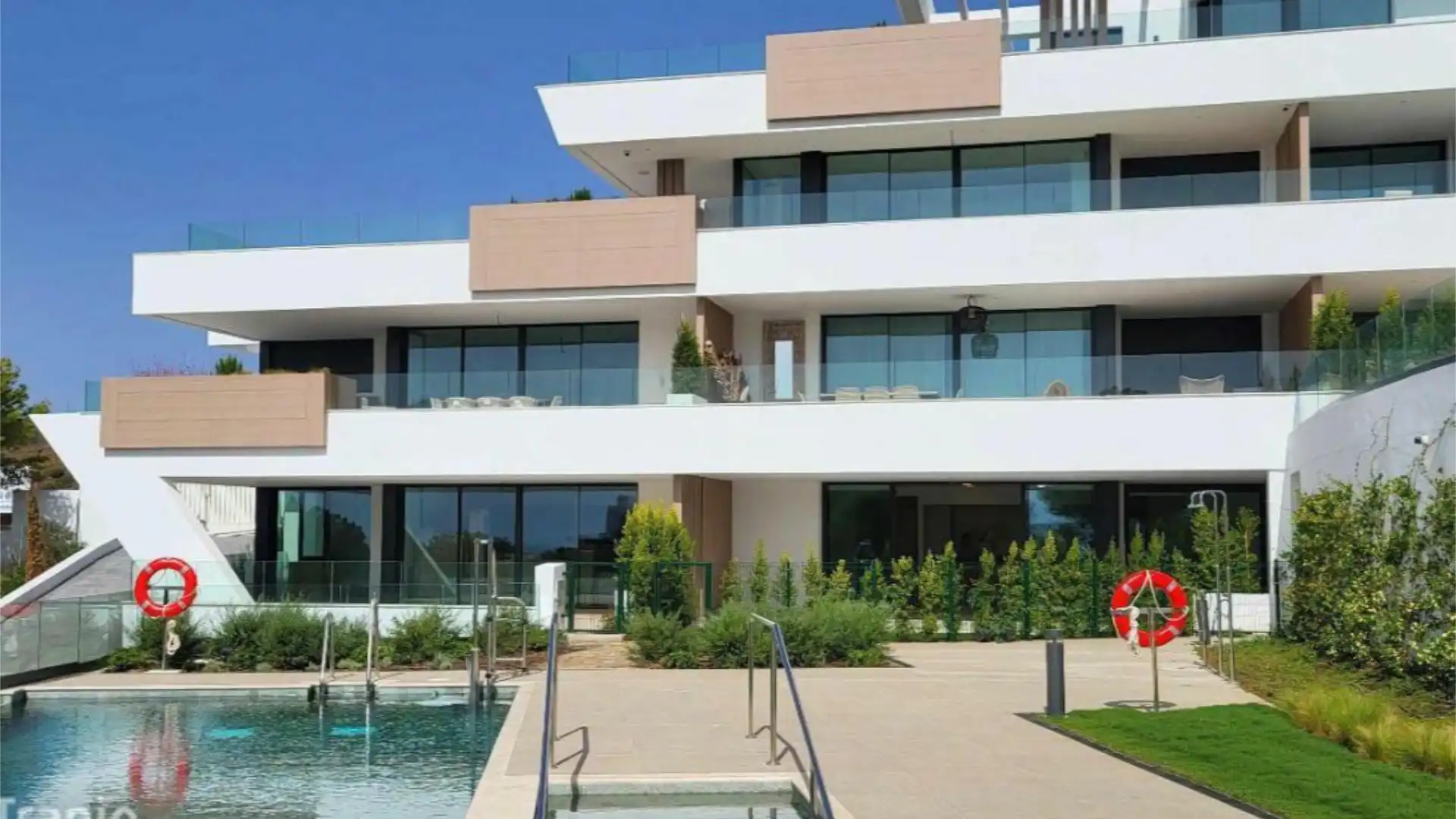 Piso en  Urbanización Artola Baja s/n - Foto 1