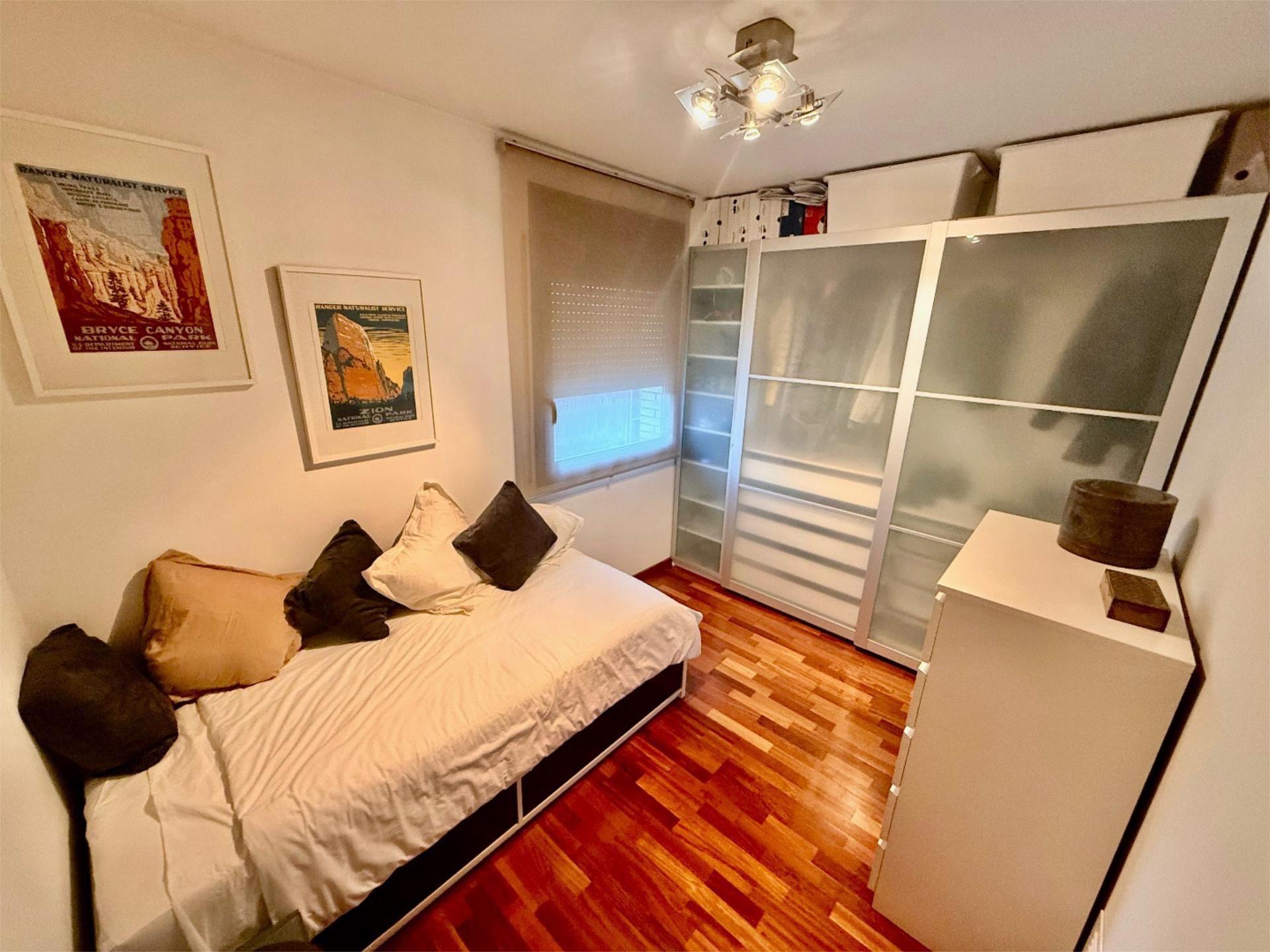 Piso en  Camí Antic de València 49 - Foto 8