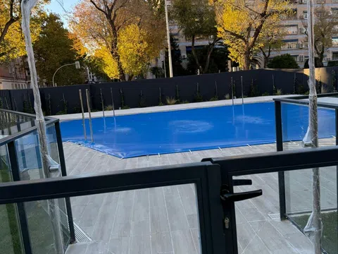 Estudio en calle de Juan Esplandiú, 21