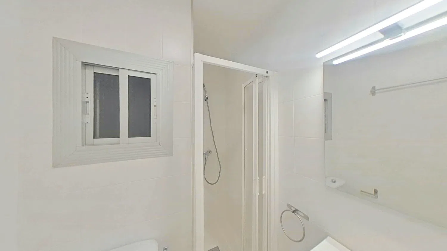 Piso en Barrio Lloreda - Foto 25