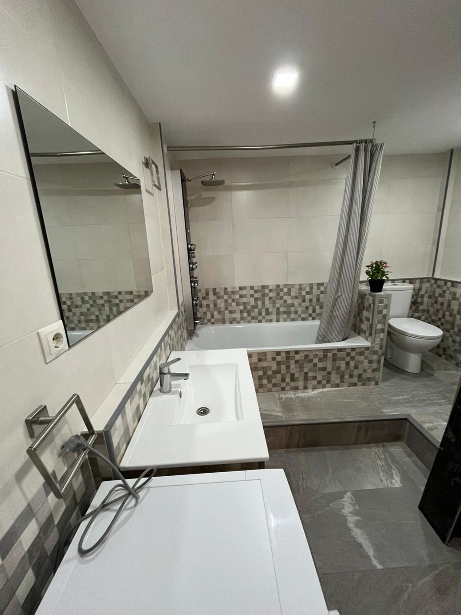 Piso en avenida del Primat Reig, 51 - Foto 6