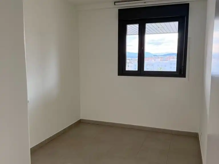 Piso en  Calle Orson Welles 20 - Foto 5