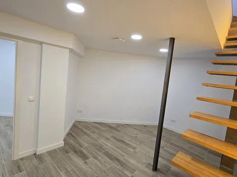 Estudio en calle de Navarra, 24