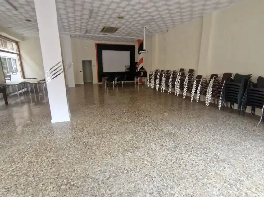 Local comercial en  Calle de la Cruz del Sur 22 - Foto 7