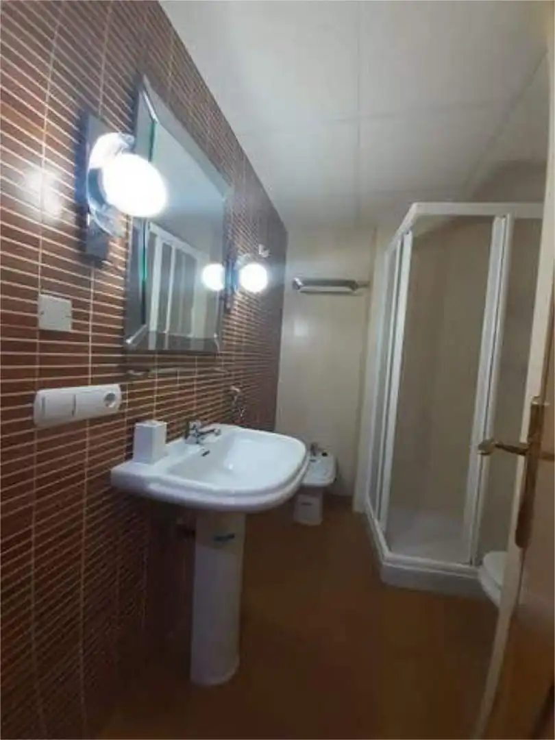 Piso en URBANIZACIÓN DEHESA DE LA VILLA - Foto 6