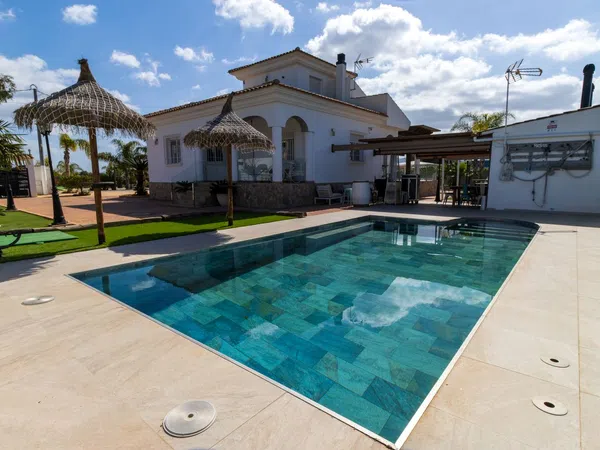 Casa independiente en calle Independencia, 103 h