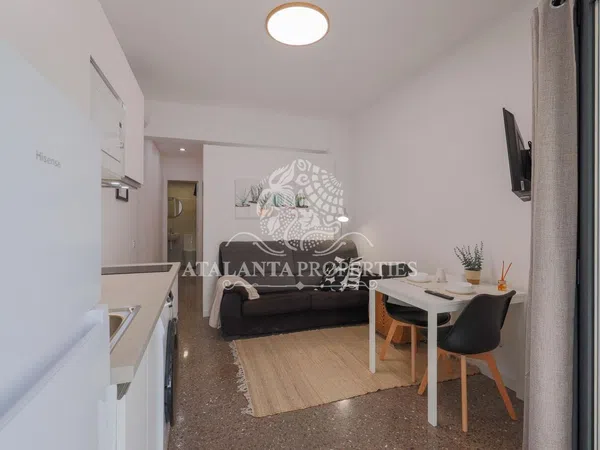Estudio en Calle de Villar - Foto 13