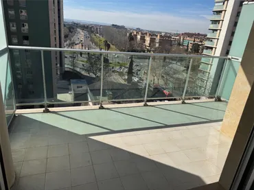 Piso en  Avenida de Gómez Laguna 43 - Foto 3