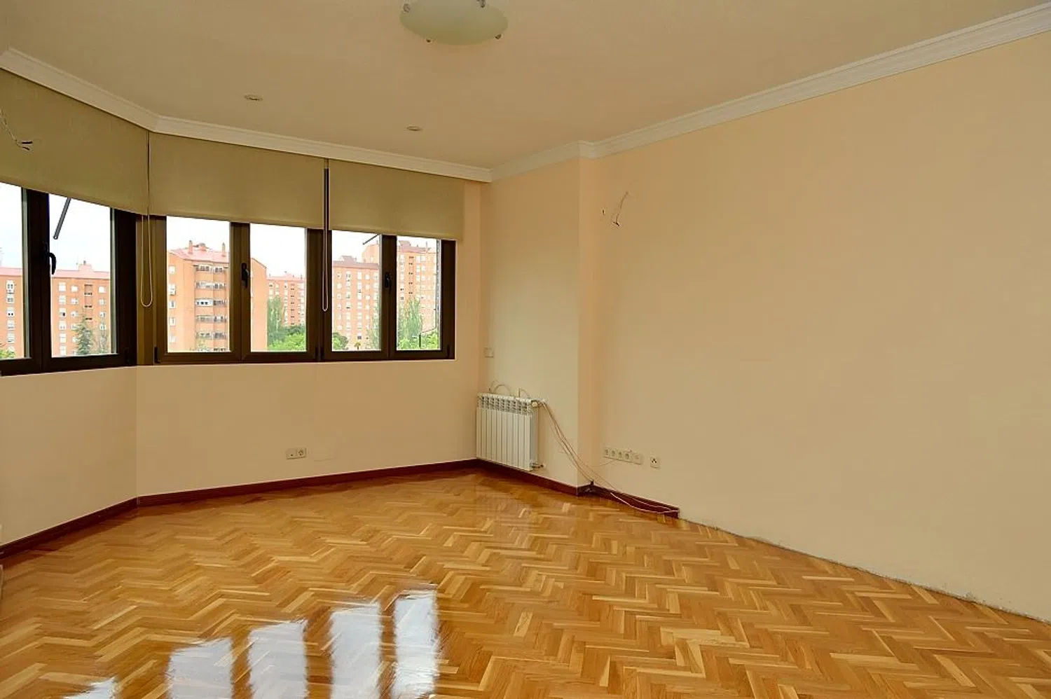 Piso en Primera Fase - Nuevo Tres Cantos - Foto 3