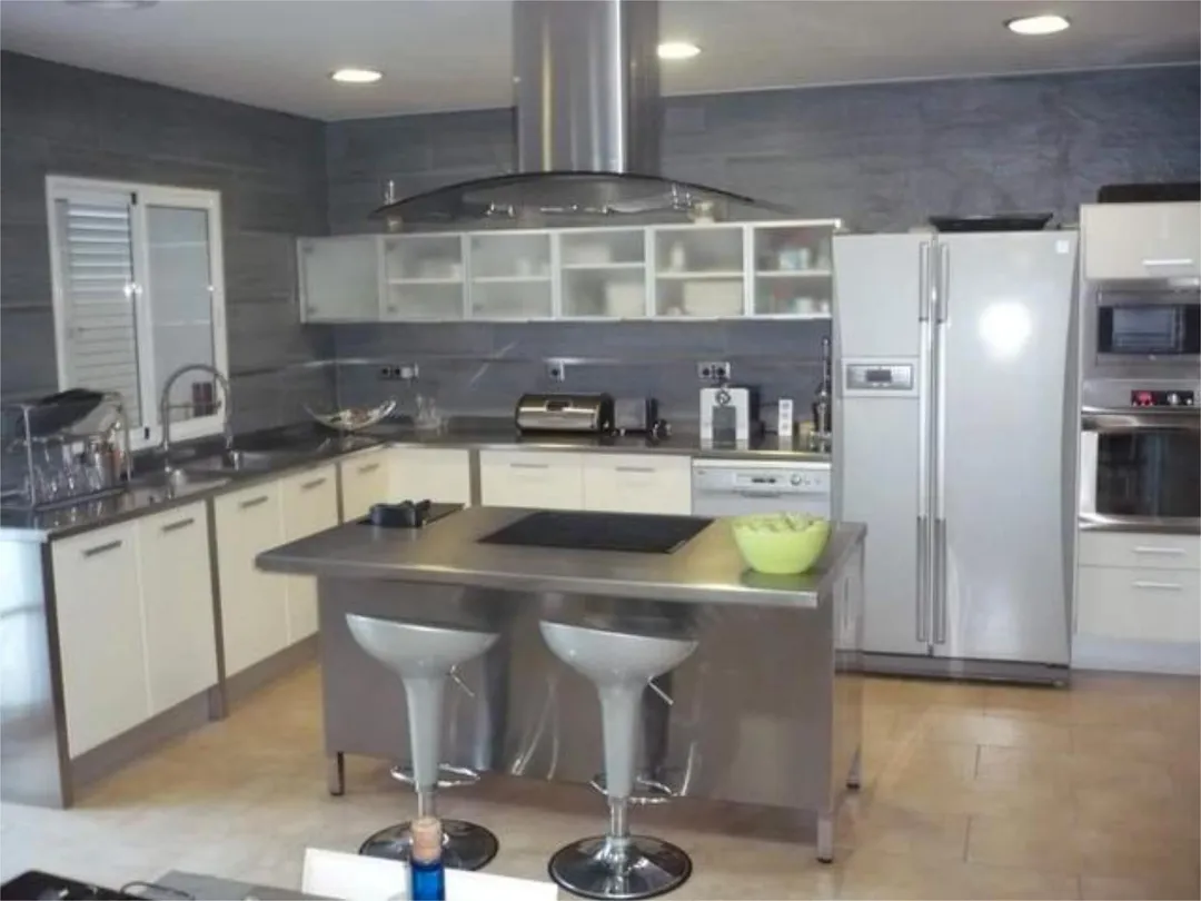 Casa adosada en pedralba - Foto 5