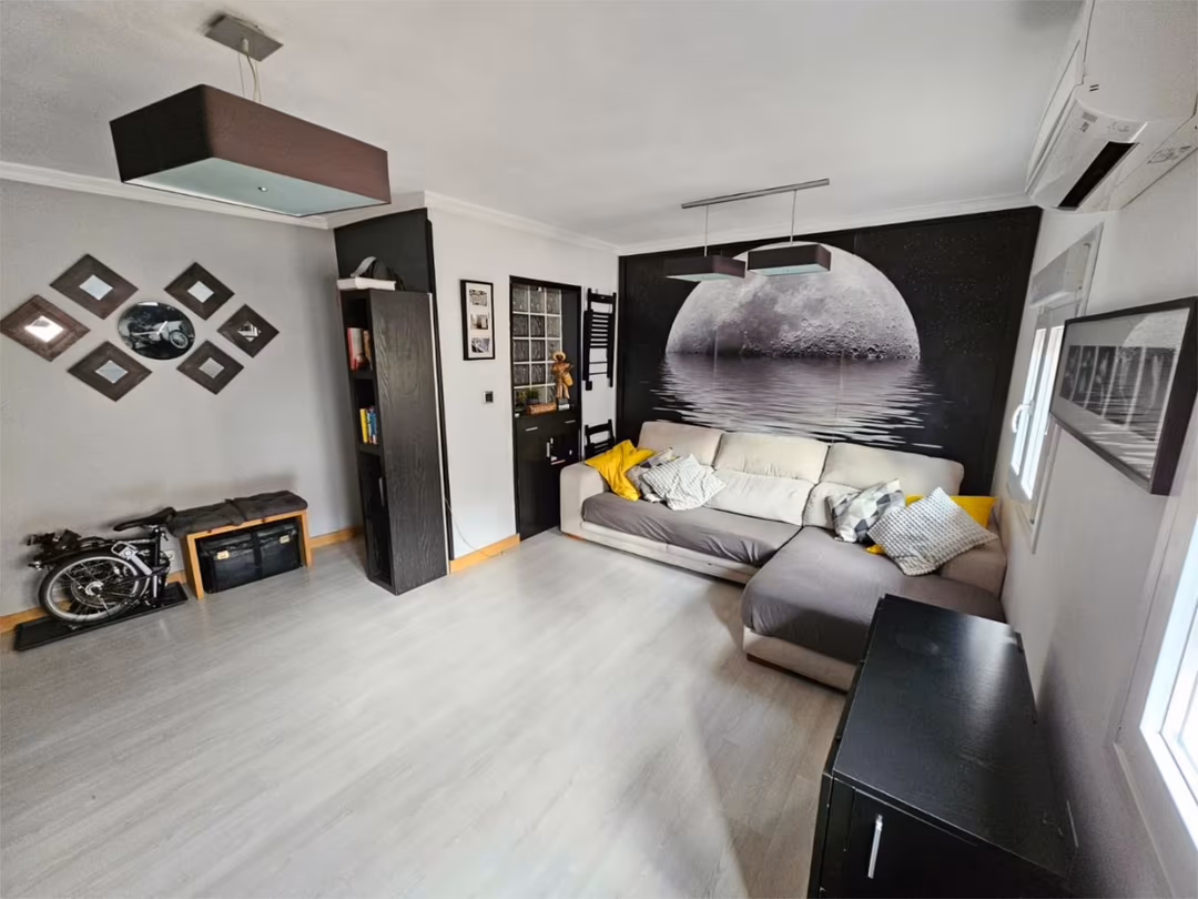 Piso en  Calle de María del Carmen 20