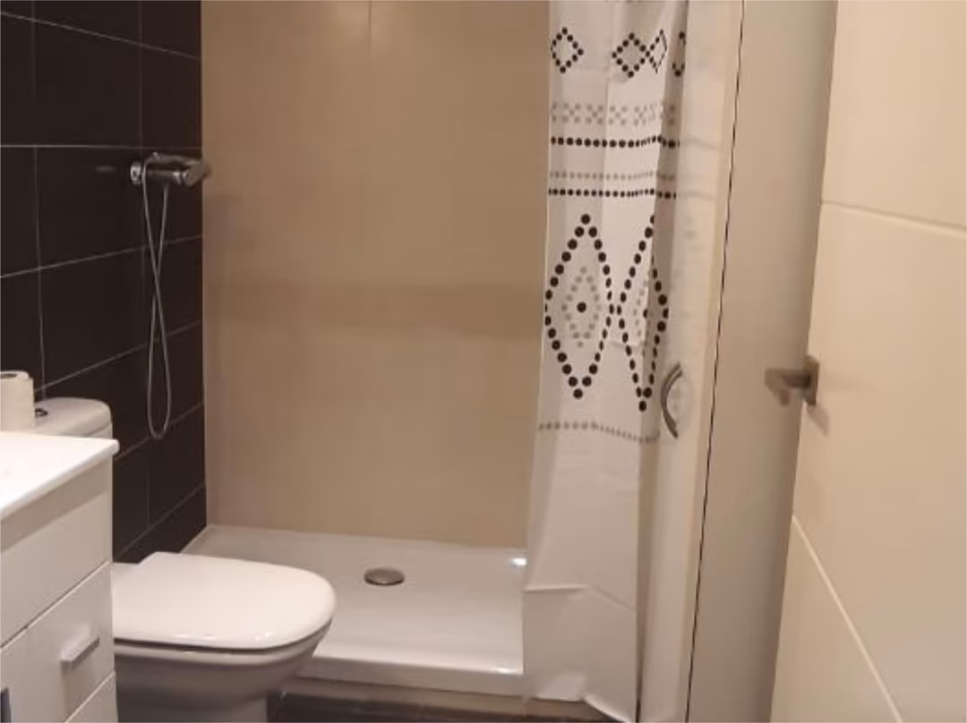 Piso en  Avinguda de Blondel 34 - Foto 11